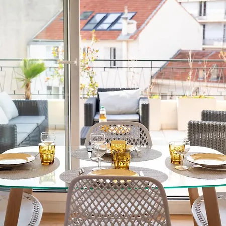 Skyview - Central, Cocooning Avec Terrasse Et Parking Apartamento Antibes