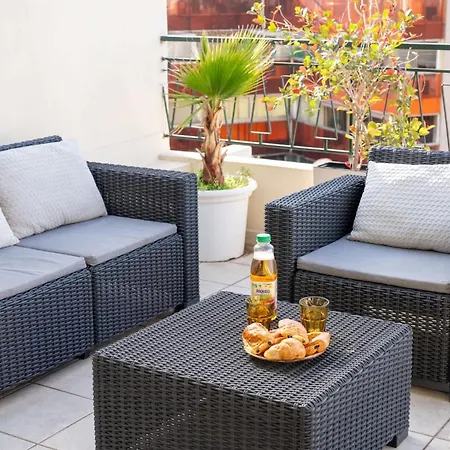 Skyview - Central, Cocooning Avec Terrasse Et Parking Appartamento